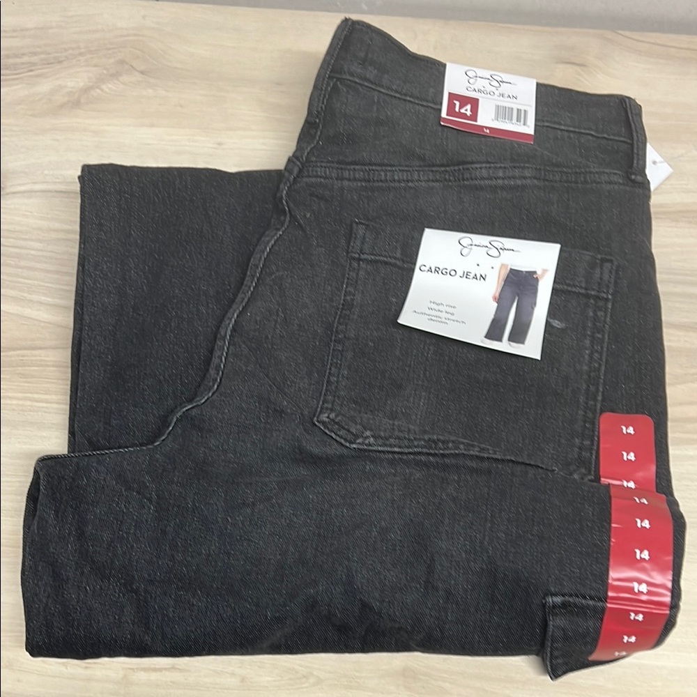 Jessica Simpson cargo jeans